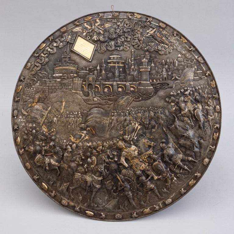 Tarcza „wróżebna” króla Jana III Sobieskiego, 1560–1580, Muzeum Książąt Czartoryskich w Krakowie, oddział Muzeum Narodowego w Krakowie