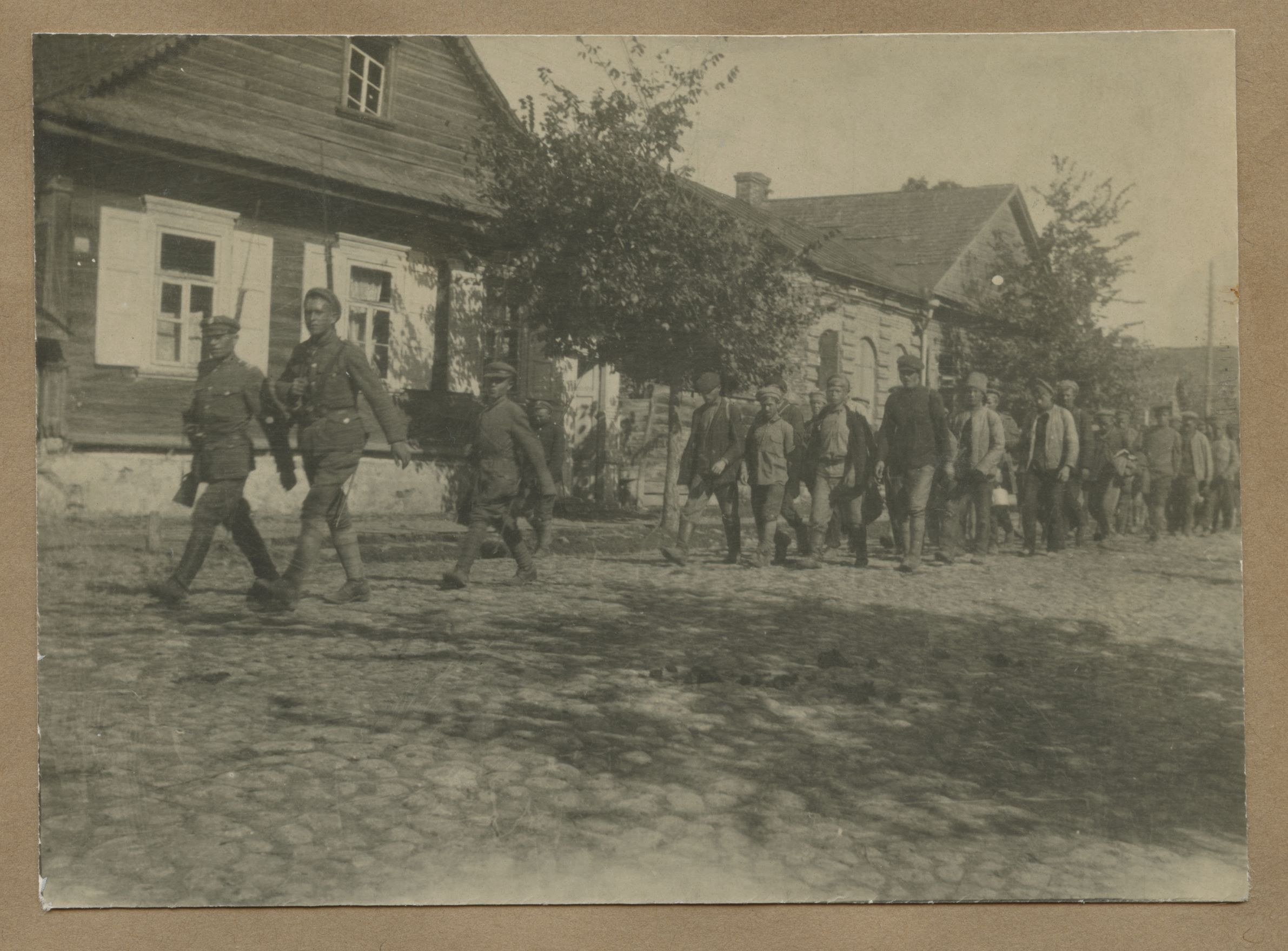 Żołnierze Armii Czerwonej wzięci do niewoli przez Pułk Strzelców Wileńskich w Słucku podczas natarcia latem 1919 roku, Muzeum Wojska Polskiego w Warszawie